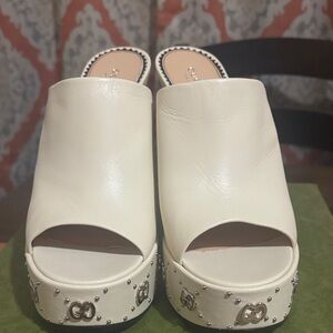 Gucci Cream Platform Sandals with Silver Accents